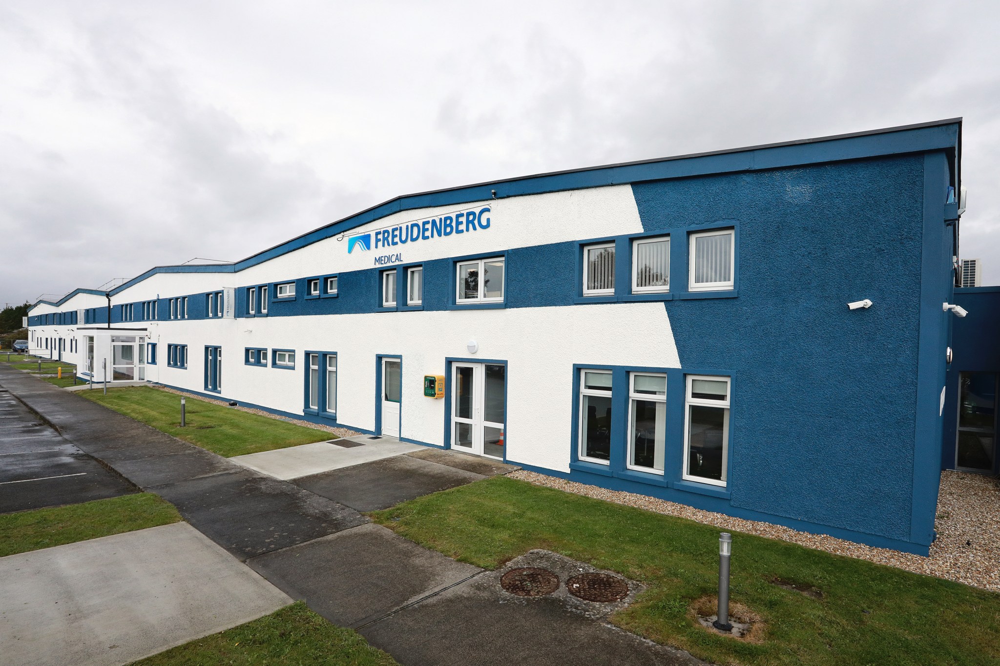 Freudenberg Medical celebrates opening of expanded manufacturing